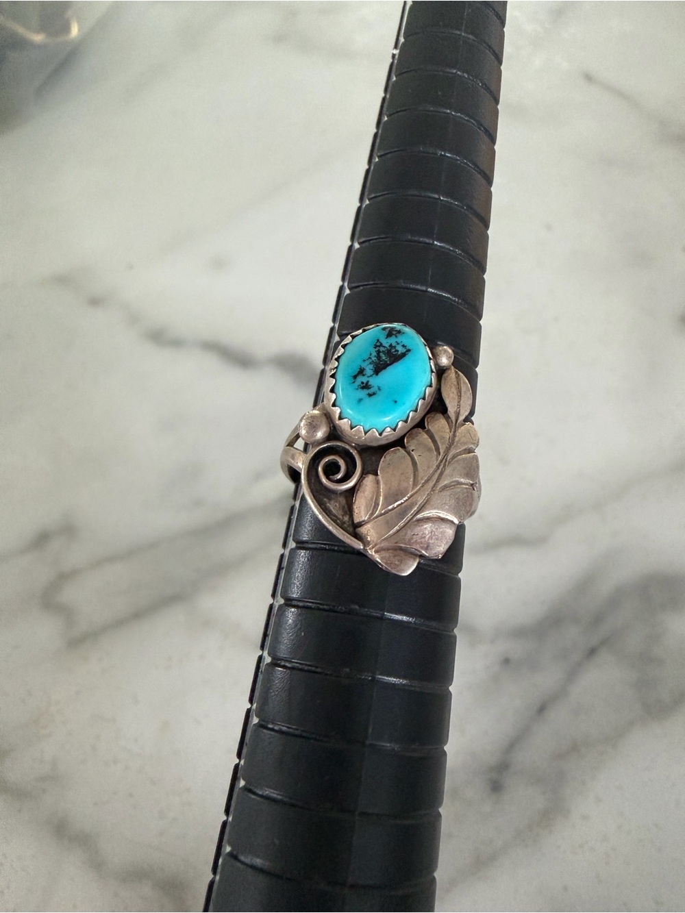 Vintage Sterling Silver Turquoise Leaf Ring - size 6